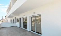 Spacious 3 bed apartment for sale in Livadia