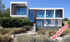 3 bedroom house with swimming pool to rent in Tsada