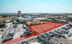 Land 4051 m2 for sale in Aradippou, Larnaca