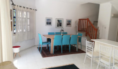 4+1 bedroom house in Pervolia only 50 metres from the beach 