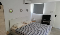 4+1 bedroom house in Pervolia only 50 metres from the beach 
