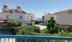 4+1 bedroom house in Pervolia only 50 metres from the beach 