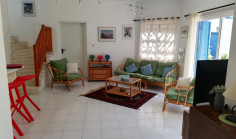 4+1 bedroom house in Pervolia only 50 metres from the beach 