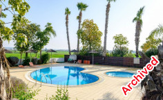 1 bedroom furnished apartment with swimming pool to rent in Livadia
