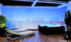 Modern four bedroom top floor apartment in Polemidia 