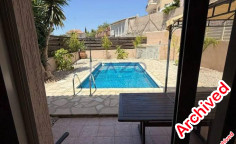 Fully furnished detached house with pool for rent in Kolossi 