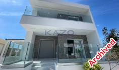Modern 5 bedroom all en-suite detached house with sea view in Agia Fyla 