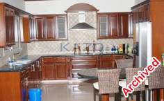 7 bedroom villa with swimming pool to rent in Agios Tychonas