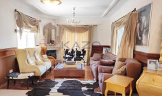 Spacious villa in Agios Tychonas with sea view 