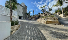 Modern 6 bedroom villa with sea view in Parekklisia for sale 