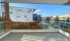 Brand new modern 1 bedroom apartment with pool in Zakaki 