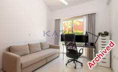 Spacious detached house with pool in Pyrgos 