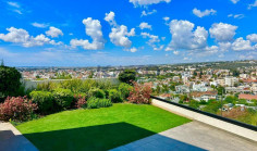 Modern detached house with 185 m2 in Agia Fyla with amazing city view 