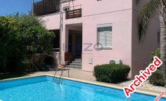 Four bedroom villa in Agios Tychonas with pool and gym 