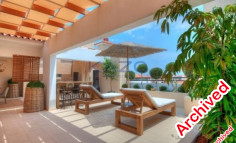 Luxurious three bedroom penthouse for rent in Mouttagiaka 