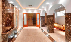 Marvellous four bedroom villa with pool and sea view 