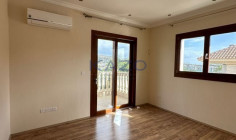 Spacious Mouttagiaka villa with private pool for sale 
