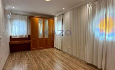 Spacious Mouttagiaka villa with private pool for sale 