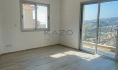 Luxurious villa with private pool in Agios Tychonas 