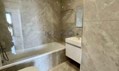 Modern 3 bedroom apartment with sea view in Mouttagiaka 