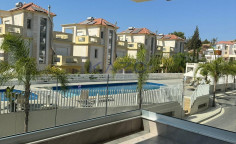 Modern fully furnished apartment with 3 bedrooms for sale 