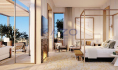Unique six bedroom villa for sale in Asomatos 
