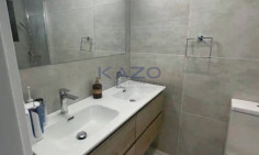 Resale five bedroom villa for sale in Souni area 