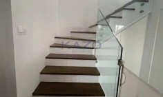 Resale five bedroom villa for sale in Souni area 