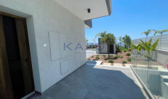 Brand new four bedroom luxury villa with panoramic view for sale in Pareklissia area 