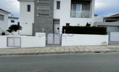 Spacious five bedroom detached house for sale in Parekklisia area 