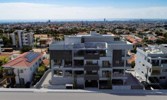 Spectacular three bedroom top floor apartment with roof garden for sale in Panthea area 