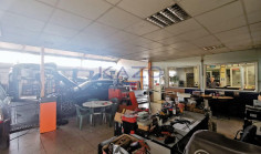 Garage shop in excellent condition in Agios Ioannis area 