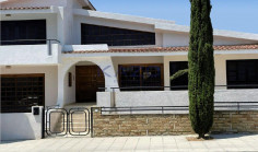 Exceptional three bedroom detached house in Ekali 