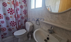 Three bedroom upper level house for rent in Neapolis area 