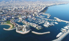 Stunning villa with sea view in Limassol Marina 