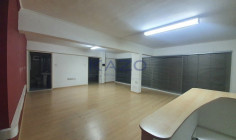 Commercial building for sale in Omonoia - tsiflikoudia area 