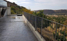 Six bedroom detached house for sale in Panthea area 