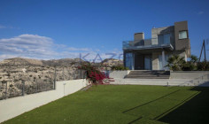 Six bedroom detached house for sale in Panthea area 