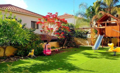 Stunning five bedroom detached house for sale in Anthoupoli 