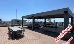 Top floor 225m2 office rent in Columbia center 