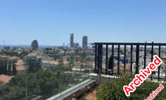 Top floor 225m2 office rent in Columbia center 