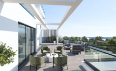 Lovely 3 bedroom apartment for sale in Mackenzie Beach