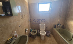 Spacious Neapolis apartment with sea view for sale 