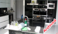 5 bedrooms house in Oroklini 