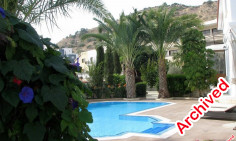 5 bedrooms house in Oroklini 
