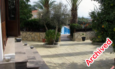 5 bedrooms house in Oroklini 