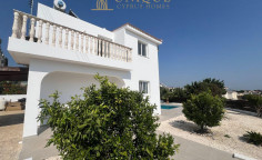 Fully furnished three bedroom villa in popular Tala 