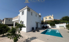 Fully furnished three bedroom villa in popular Tala 