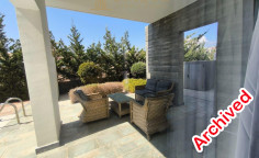 Modern sea front villa in Chloraka with pool 