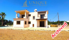Luxury villa on a big plot of land in Mandria 